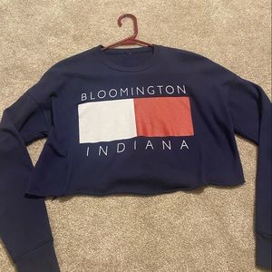 Cropped crew neck sweatshirt